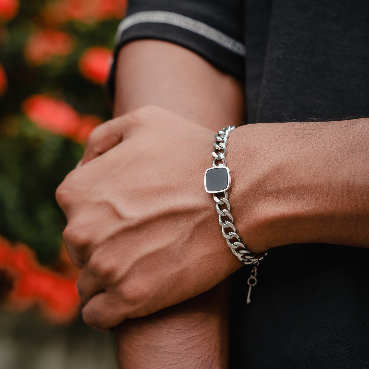 Aqua-street Waterproof Onyx Studded Chain Link Bracelet